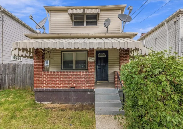 Photo 1 of Single family home for sale at 1506 Pennsylvania Ave, West Mifflin, PA 15122 | MLS# 1775286 | Listing updated on 2026-09-23