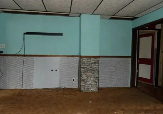 Photo 3 of Single family home for sale at 310 Hayes St, Paint Twp, PA 15963 | MLS# 1775576 | Listing updated on 2026-09-21