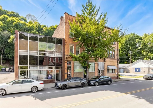 Photo 2 of Multi family home for sale at 112 Wabash St, West End, PA 15220 | MLS# 1775593 | Listing updated on 2026-10-08