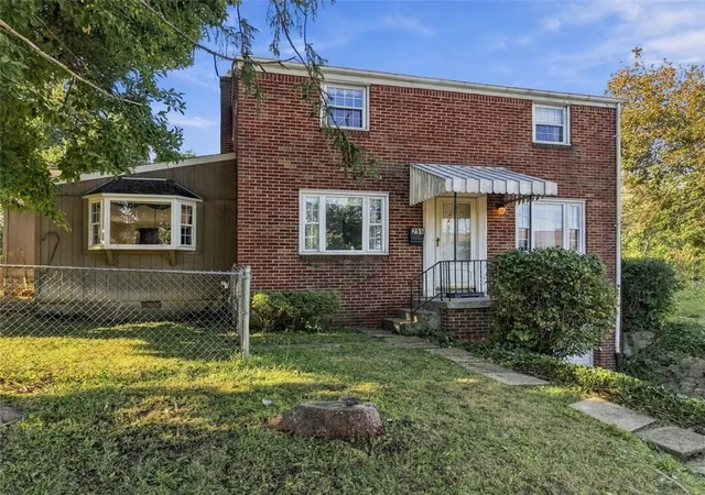 Photo 3 of Single family home for sale at 255 W Steuben St, Crafton, PA 15205 | MLS# 1775375 | Listing updated on 2026-10-07