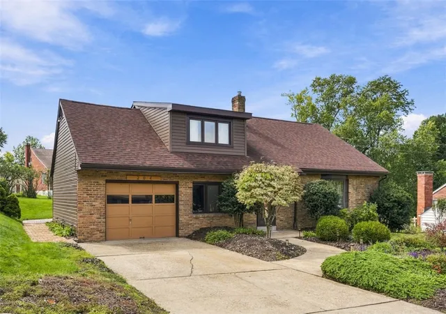 Photo 3 of Sale Pending at 204 Pickwick Dr, Bethel Park, PA 15102 | MLS# 1775621 | Listing updated on 2026-09-29