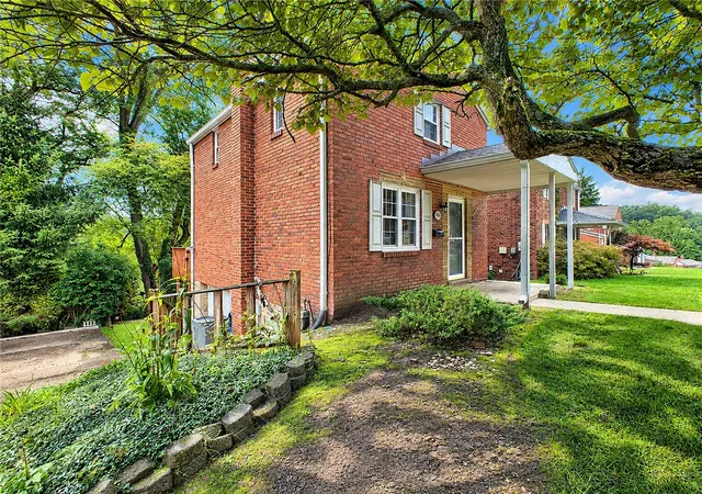 Photo 2 of Single family home for sale at 929 Roland Rd, Wilkins Twp, PA 15221 | MLS# 1775591 | Listing updated on 2026-09-28
