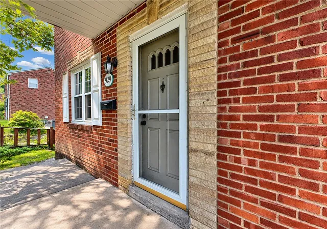 Photo 3 of Single family home for sale at 929 Roland Rd, Wilkins Twp, PA 15221 | MLS# 1775591 | Listing updated on 2026-09-28