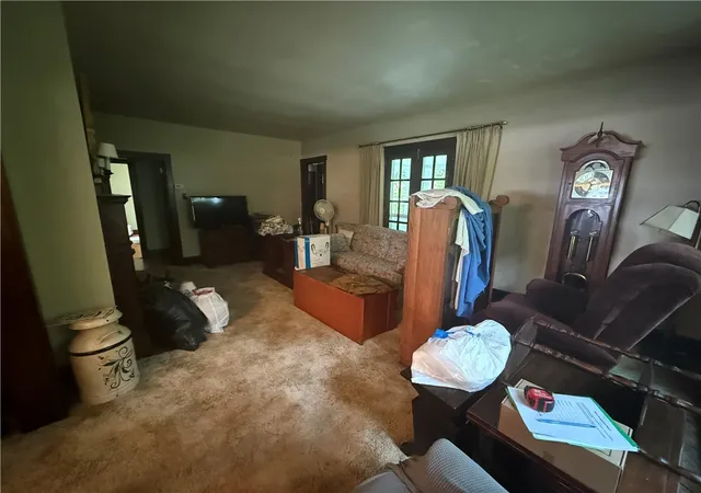 Photo 3 of Single family home for sale at 1534 Butler Plank Rd, Shaler, PA 15116 | MLS# 1775072 | Listing updated on 2026-09-22