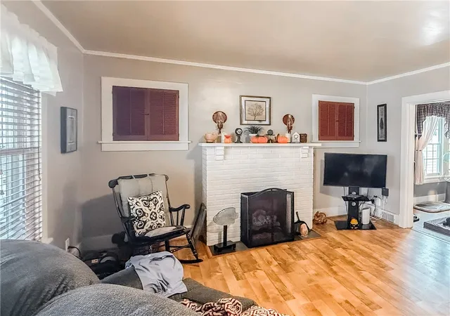 Photo 1 of Single family home for sale at 127 E Coffey St, Uniontown, PA 15401 | MLS# 1775422 | Listing updated on 2026-10-10