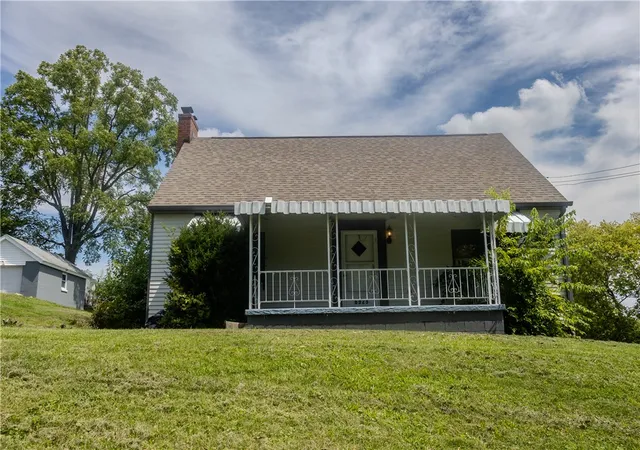 Photo 2 of Single family home for sale at 6929 Monroe Ave, West Mifflin, PA 15122 | MLS# 1775753 | Listing updated on 2026-10-05