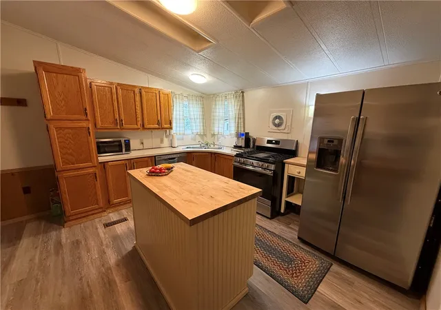 Photo 3 of Manufactured home for sale at 238 Kingston Ln, White Twp, PA 15701 | MLS# 1775811 | Listing updated on 2026-09-25