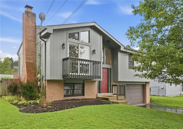 Photo 2 of Single family home for sale at 2404 Linden Dr, Hampton, PA 15101 | MLS# 1775566 | Listing updated on 2026-10-06