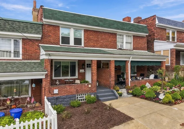 Photo 3 of Single family home for sale at 5253 Duncan St, Lawrenceville, PA 15201 | MLS# 1775842 | Listing updated on 2026-09-30