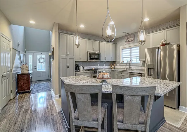 Photo 3 of Single family home for sale at 126 Freedom Ln, Ohio Twp, PA 15143 | MLS# 1775800 | Listing updated on 2026-09-28