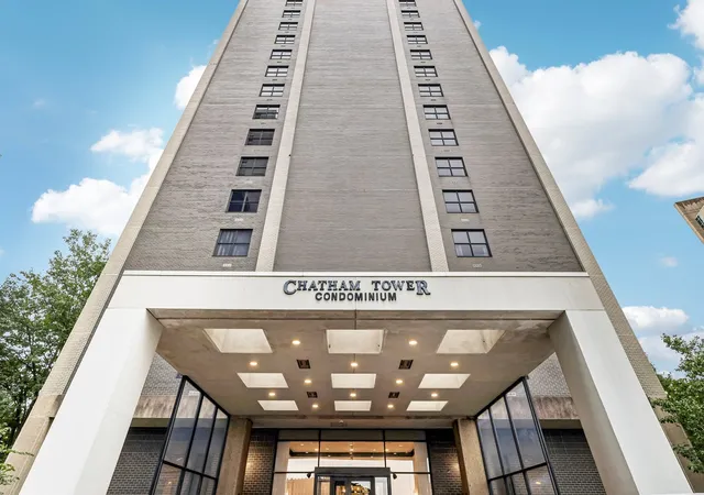 Photo 1 of Condo for sale at 112 Washington Pl #16D, Downtown Pgh, PA 15219 | MLS# 1775862 | Listing updated on 2026-09-29
