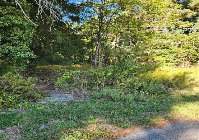 Photo 3 of Land for sale at 182 Broadview Dr, Hempfield Twp, PA 15639 | MLS# 1775857 | Listing updated on 2026-09-23