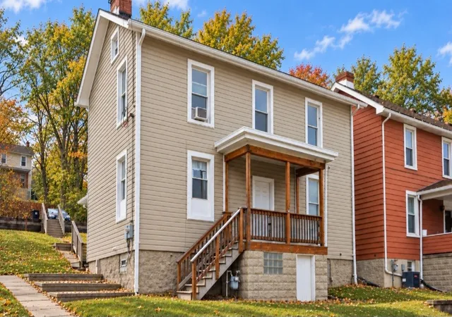 Photo 1 of Single family home for sale at 601 Mount Pleasant St, City Of Greensburg, PA 15601 | MLS# 1775901 | Listing updated on 2026-09-30