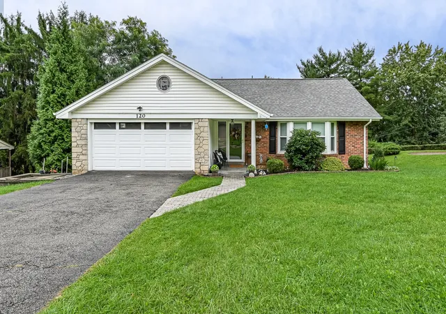 Photo 1 of Single family home for sale at 120 Ambleside Dr, Ross Twp, PA 15237 | MLS# 1775933 | Listing updated on 2026-09-28