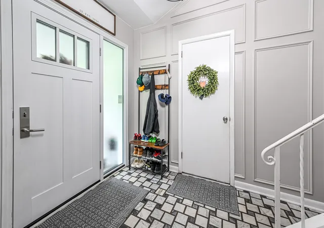 Photo 2 of Single family home for sale at 120 Ambleside Dr, Ross Twp, PA 15237 | MLS# 1775933 | Listing updated on 2026-09-28