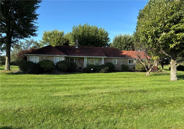 Photo 1 of Single family home for sale at 380 Portman Rd, Summit Twp, PA 16002 | MLS# 1775956 | Listing updated on 2026-09-27
