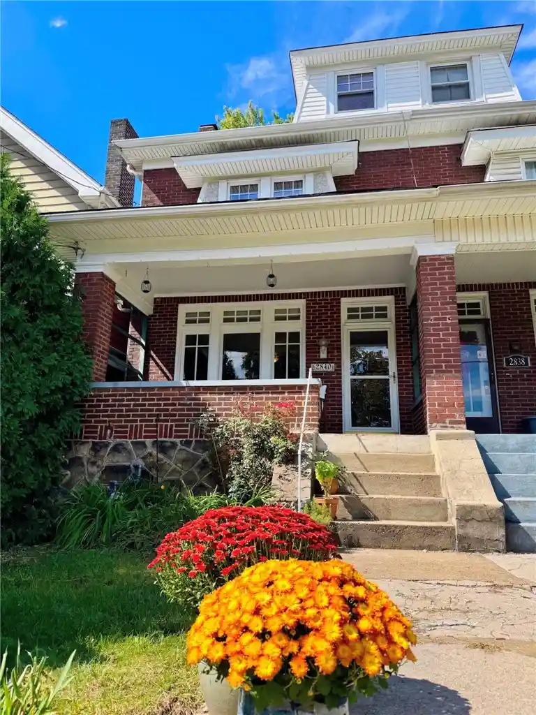 Photo 1 of Townhouse for sale at 2840 Shady Ave, Squirrel Hill, PA 15217 | MLS# 1775787 | Listing updated on 2026-10-27