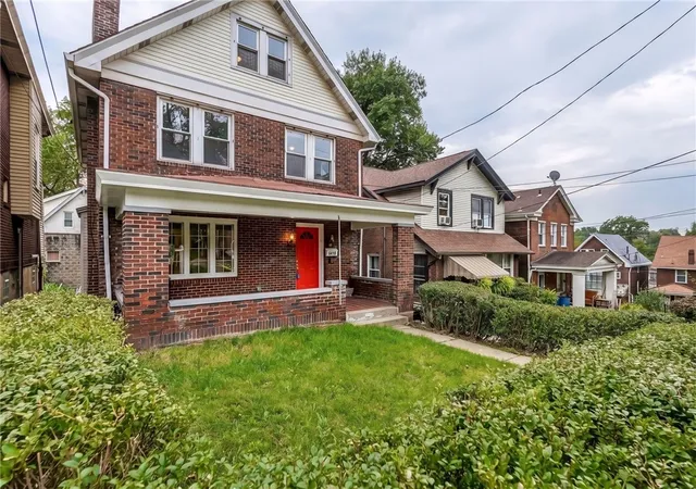 Photo 2 of Single family home for sale at 6418 Landview Rd, Squirrel Hill, PA 15217 | MLS# 1775985 | Listing updated on 2026-10-03