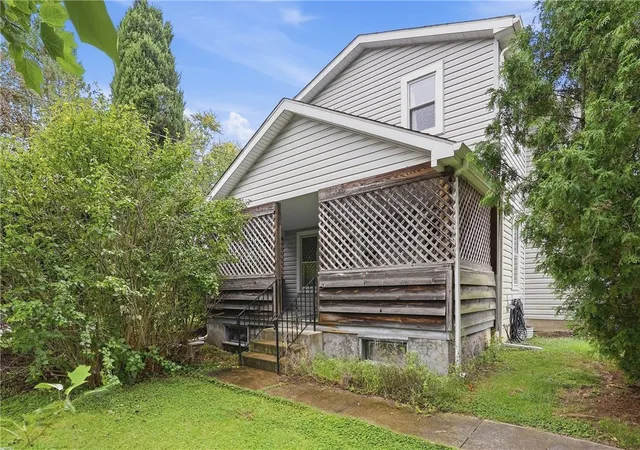 Photo 1 of Single family home for sale at 1803 State St, Harrison Twp, PA 15065 | MLS# 1775643 | Listing updated on 2026-09-24
