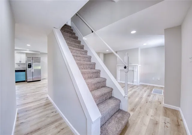 Photo 3 of Single family home for sale at 507 Center St, Carnegie, PA 15106 | MLS# 1776064 | Listing updated on 2026-10-15