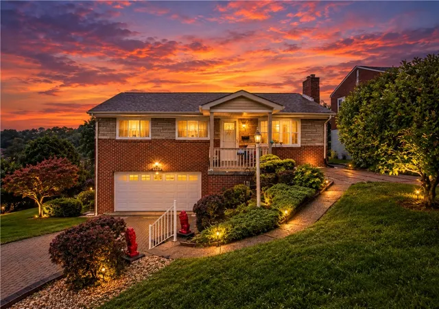 Photo 1 of Single family home for sale at 153 Woodhall Dr, Baldwin Boro, PA 15236 | MLS# 1776035 | Listing updated on 2026-09-27