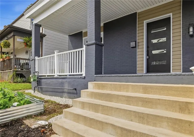 Photo 3 of Sale Pending at 2632 Broadway Ave, Dormont, PA 15216 | MLS# 1775882 | Listing updated on 2026-10-05