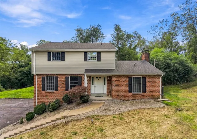 Single family home for sale at 160 Hazlett Ln, N Franklin Twp, PA 15301 | MLS# 1775930