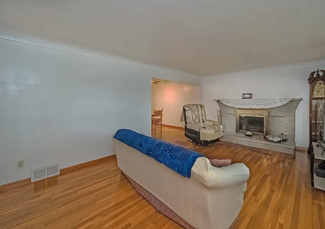 Photo 3 of Single family home for sale at 1 Westwood Dr, Hempfield Twp, PA 15644 | MLS# 1776084 | Listing updated on 2026-09-24
