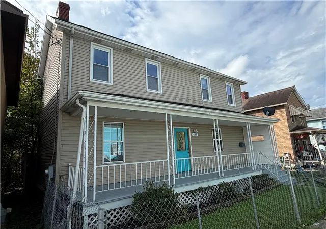 Photo 2 of Single family home for sale at 613 1st Street, Charleroi Boro, PA 15022 | MLS# 1776105 | Listing updated on 2026-09-24