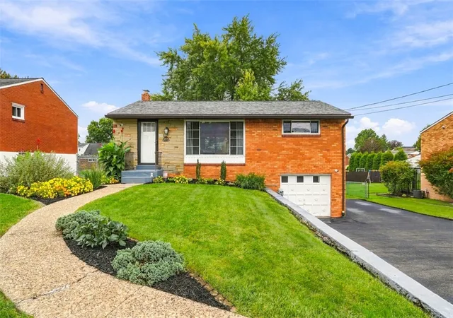 Single family home for sale at 425 Elaine Dr, Baldwin Boro, PA 15236 | MLS# 1776072