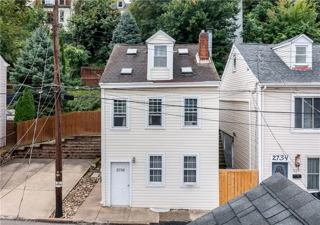 Photo 1 of Single family home for sale at 2736 Shelly St, South Side, PA 15203 | MLS# 1775846 | Listing updated on 2026-09-24