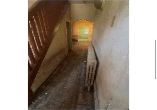 Photo 3 of Single family home for sale at 810 Woodward Ave, Stowe Twp, PA 15136 | MLS# 1776127 | Listing updated on 2026-09-28