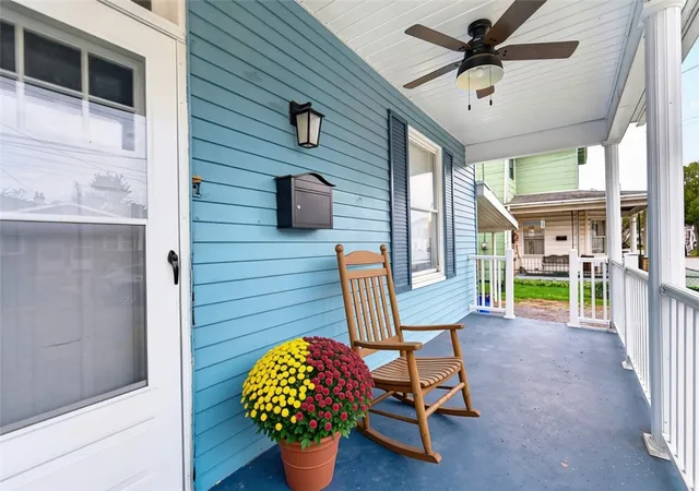 Photo 2 of Single family home for sale at 923 9th Avenue, New Brighton, PA 15066 | MLS# 1775806 | Listing updated on 2026-10-05