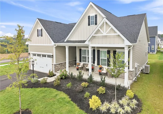 Photo 2 of Single family home for sale at 158 Mossy Oak Dr, Moon/crescent Twp, PA 15108 | MLS# 1776097 | Listing updated on 2026-09-27