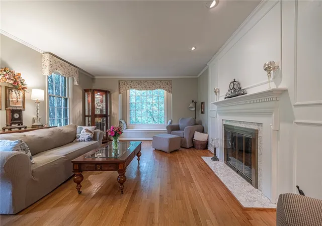 Photo 2 of Single family home for sale at 3345 Brookdale Dr, Upper St Clair, PA 15241 | MLS# 1776078 | Listing updated on 2026-09-29