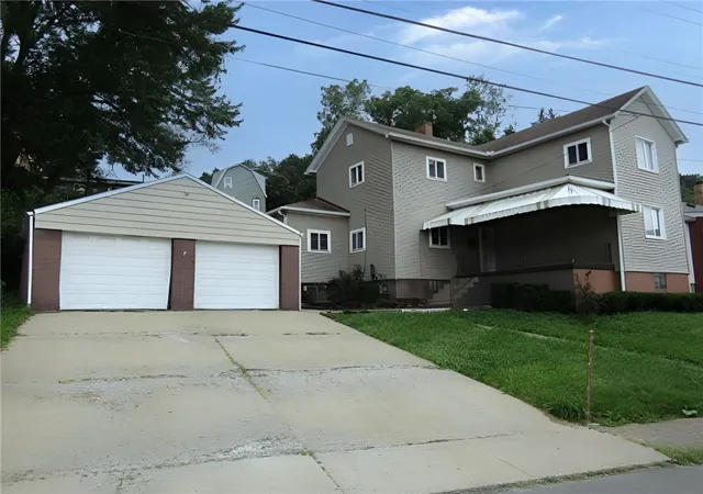 Photo 3 of Single family home for sale at 3744 Watson St, Baden, PA 15005 | MLS# 1775909 | Listing updated on 2026-09-28