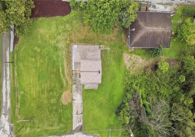 Photo 23 of Single family home for sale at 316 Hill St, Belle Vernon, PA 15012 | MLS# 1776203 | Listing updated on 2026-09-24
