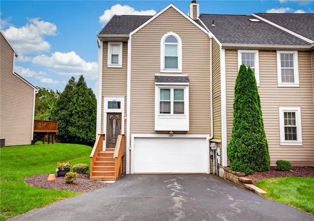 Photo 1 of Condo for sale at 2659 Hunters Pointe Dr, Franklin Park, PA 15090 | MLS# 1776209 | Listing updated on 2026-09-26