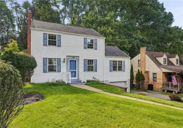 Photo 3 of Single family home for sale at 110 Buehner Dr, Ross Twp, PA 15237 | MLS# 1775611 | Listing updated on 2026-09-28