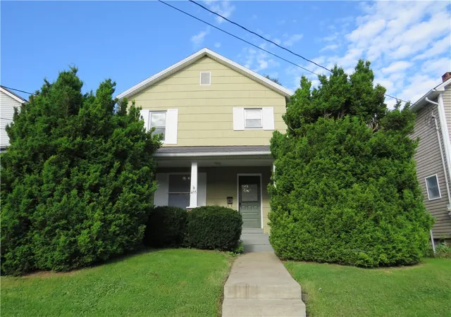 Photo 1 of Single family home for sale at 455 Mcconnell St, Grove City Boro, PA 16127 | MLS# 1776234 | Listing updated on 2026-09-25