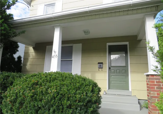 Photo 3 of Single family home for sale at 455 Mcconnell St, Grove City Boro, PA 16127 | MLS# 1776234 | Listing updated on 2026-09-25
