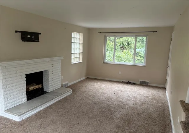 Photo 3 of Single family home for sale at 221 Evaline St, Pittsburgh, PA 15235 | MLS# 1776272 | Listing updated on 2026-09-25