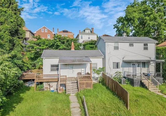 Photo 2 of Single family home for sale at 1426 Orangewood Ave, Pittsburgh, PA 15216 | MLS# 1775648 | Listing updated on 2026-09-25