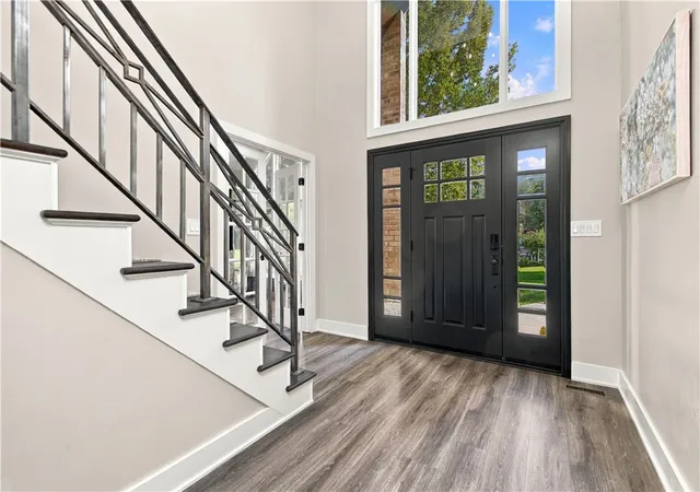 Photo 3 of Single family home for sale at 421 Lenox Ct, Richland, PA 15044 | MLS# 1776373 | Listing updated on 2026-10-03