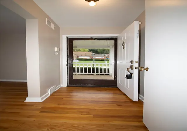 Photo 3 of Single family home for sale at 2203 Hemlock Dr, White Oak, PA 15131 | MLS# 1775958 | Listing updated on 2026-09-29