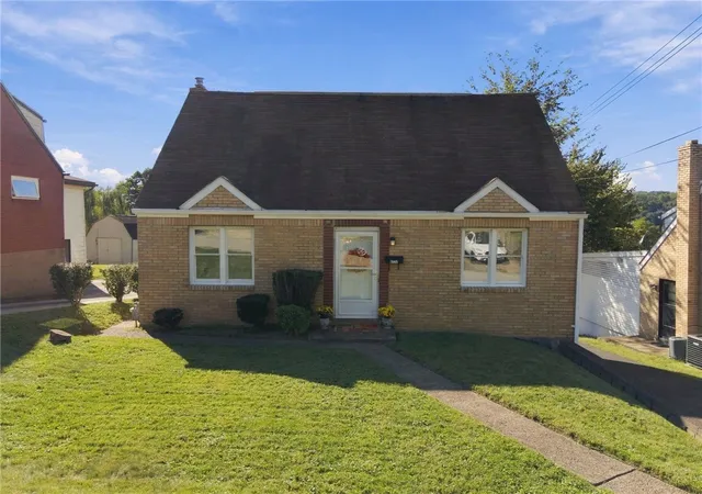 Photo 1 of Single family home for sale at 6727 W Barivista Dr, Penn Hills, PA 15147 | MLS# 1776278 | Listing updated on 2026-09-26