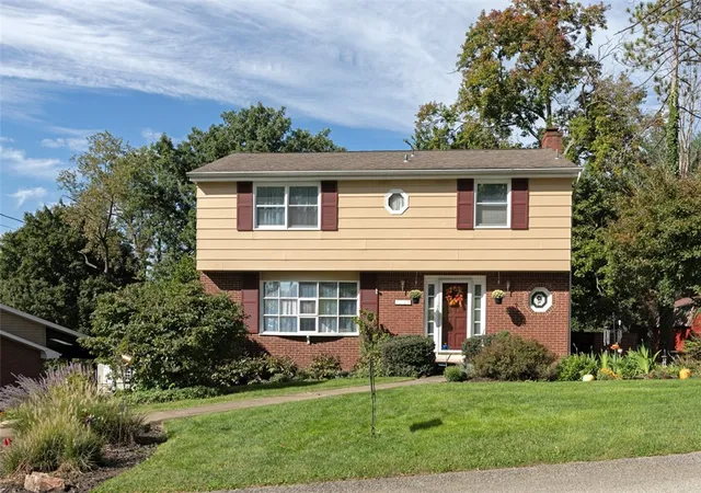 Photo 1 of Single family home for sale at 3330 Shady Dr, Murrysville, PA 15668 | MLS# 1776397 | Listing updated on 2026-10-30