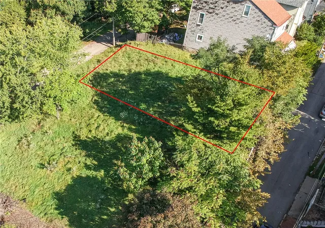 Photo 1 of Land for sale at 3921 Vinceton St, Observatory Hill, PA 15214 | MLS# 1776401 | Listing updated on 2026-09-26