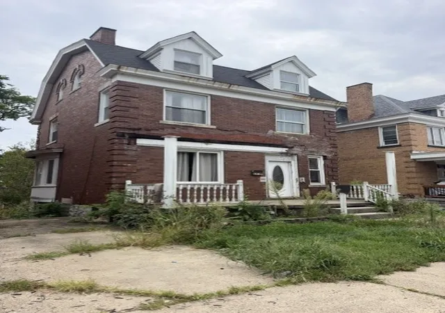 Photo 2 of Single family home for sale at 308 Suncrest St, Knoxville, PA 15210 | MLS# 1776411 | Listing updated on 2026-09-29