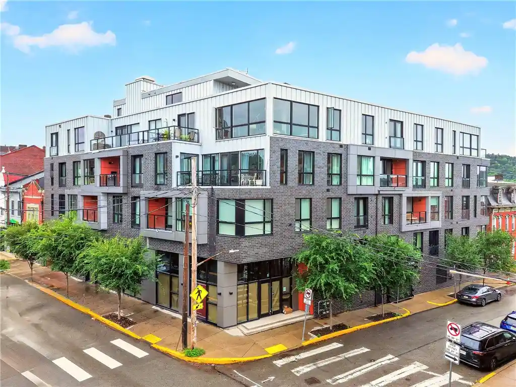 Listing Photo 50 - Condo for sale in 3725 Butler St located at 3725 Butler St, Lawrenceville, PA 15201 - Unit #302